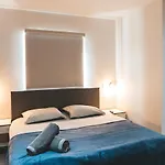 Gray Door Apartments - Adults Only