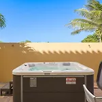 Incredible House In Gold Coast With Private Jacuzzi New Remodeling