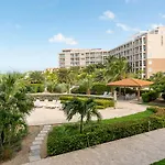 Star Oasis Condo
