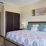 Luxurious Apartment In Levent Front Eagle Beach