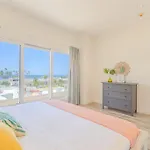 Luxury Ocean Views Condo In Palm Beach