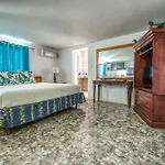 Palm Beach Retreat