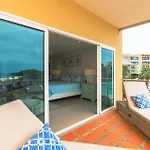 Beachfront - Royal Aquamarine 3Br Condo - Bc252