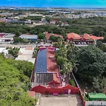 Cadushi Apartments