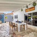 Steps To The Beach Stylish Equipped Getaway