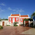 Aruba Cunucu Village