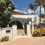Arashi Beach Villa