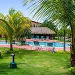 Family-Flexication-Friendly Villa, Few Steps From Eagle Beach