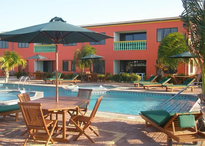 Del Rey Apartments