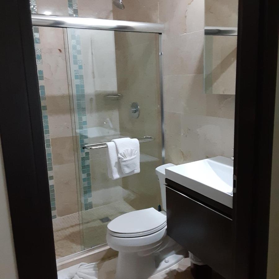 Apartment Acropolis Palm Beach
