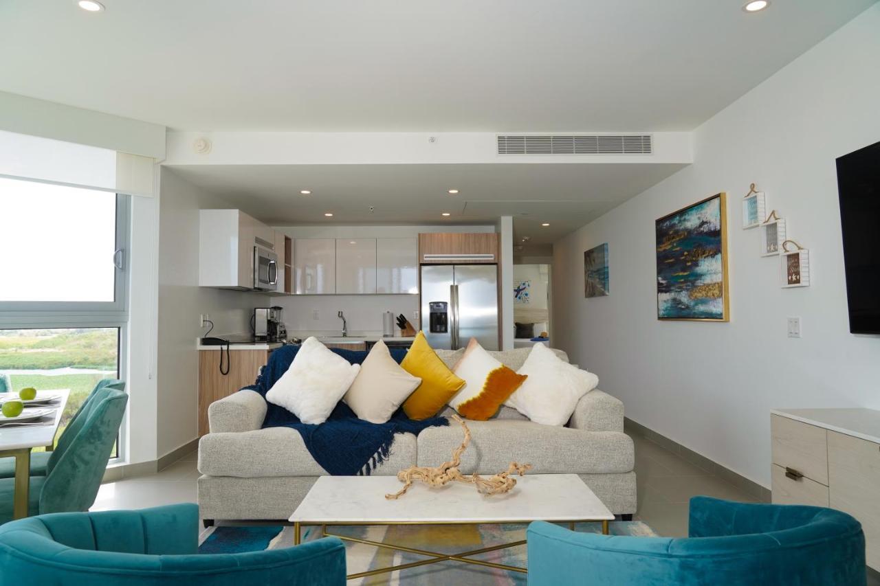 Azure Residences * Palm Beach
