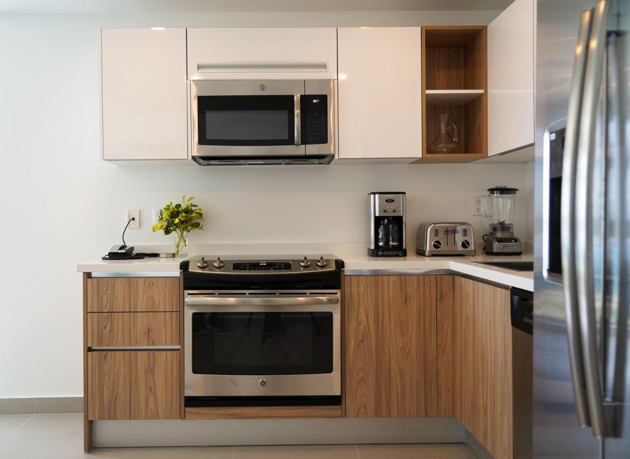Apartment Azure Residences Palm Beach