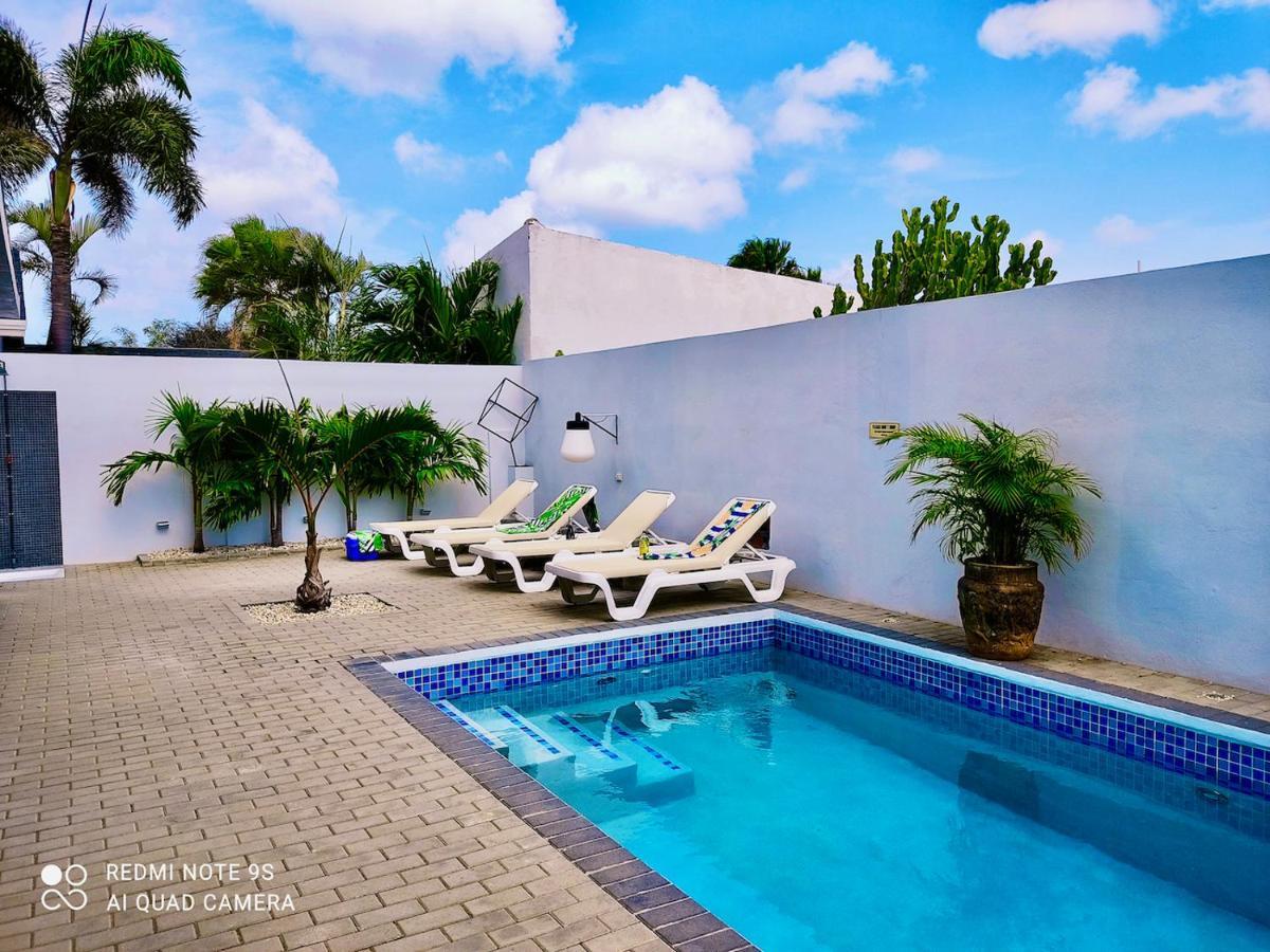 11and11aruba Apartment *