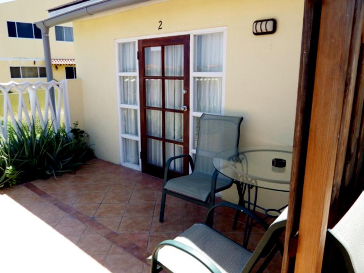 Aruba Cunucu 3* Palm Beach