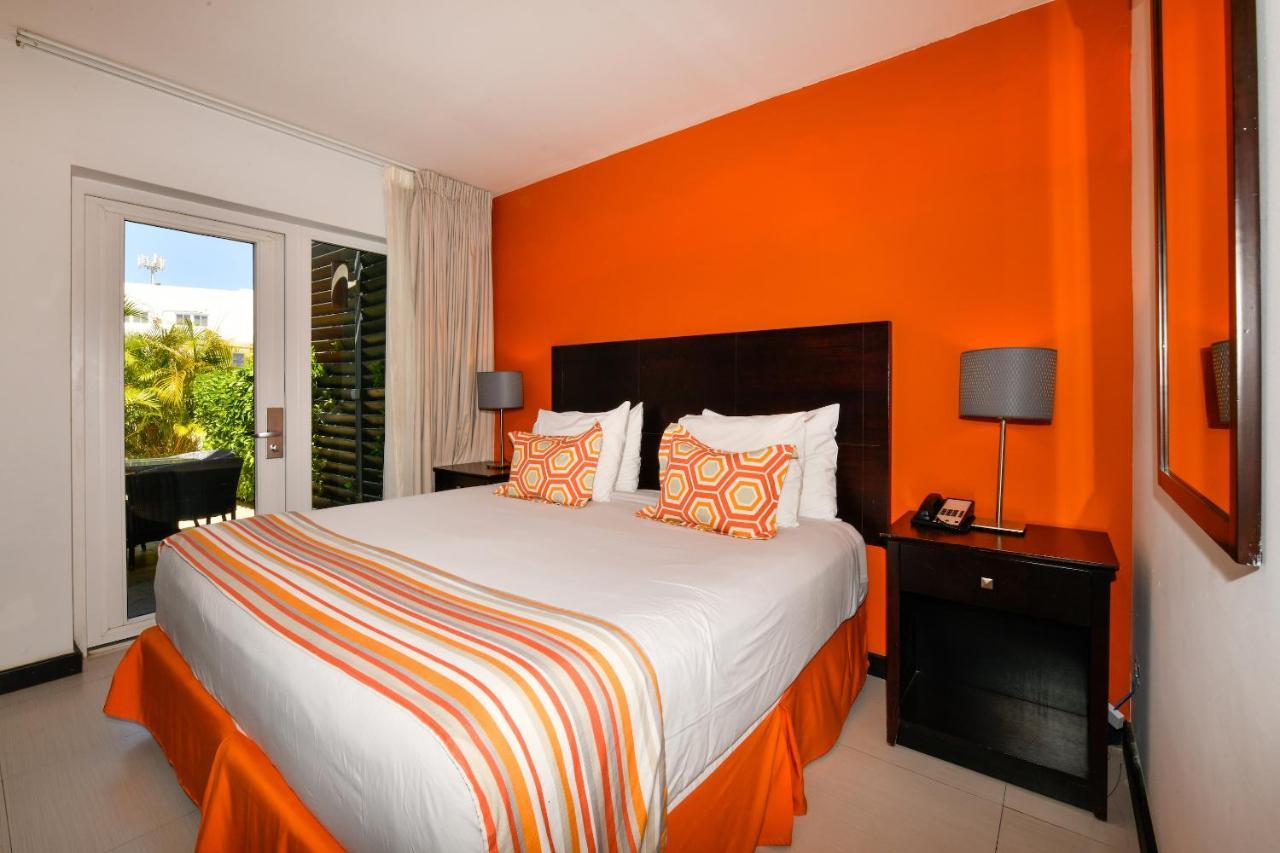 Talk Of The Town & Club By Gh 3* Oranjestad