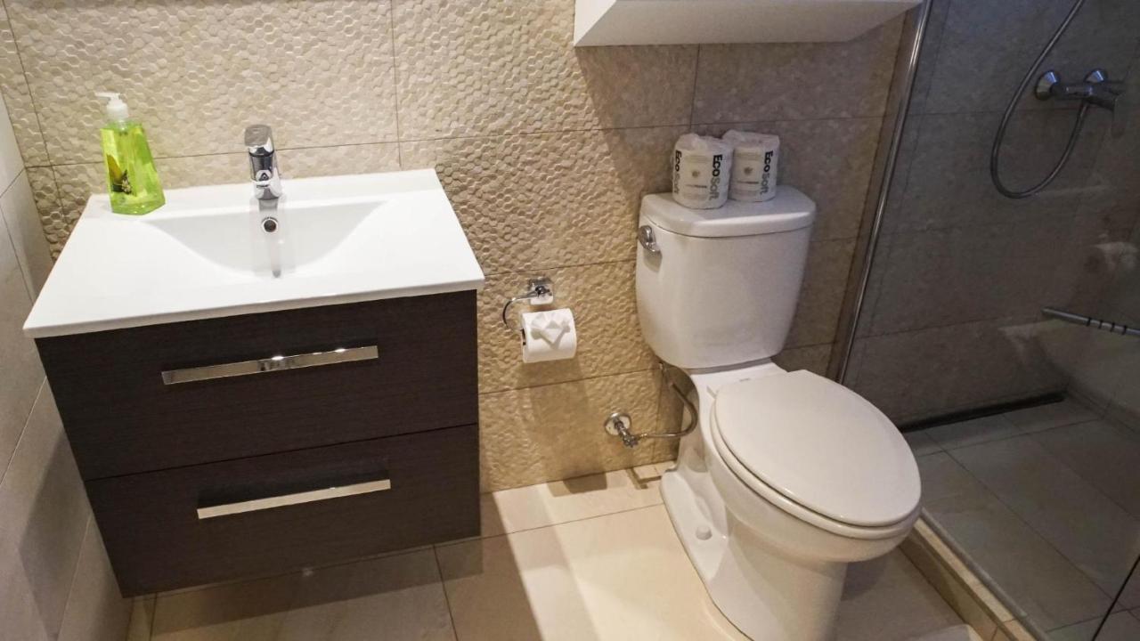 Diamante 181 Luxury In Gold Coast 4 Bedrooms 3 Bath Villa