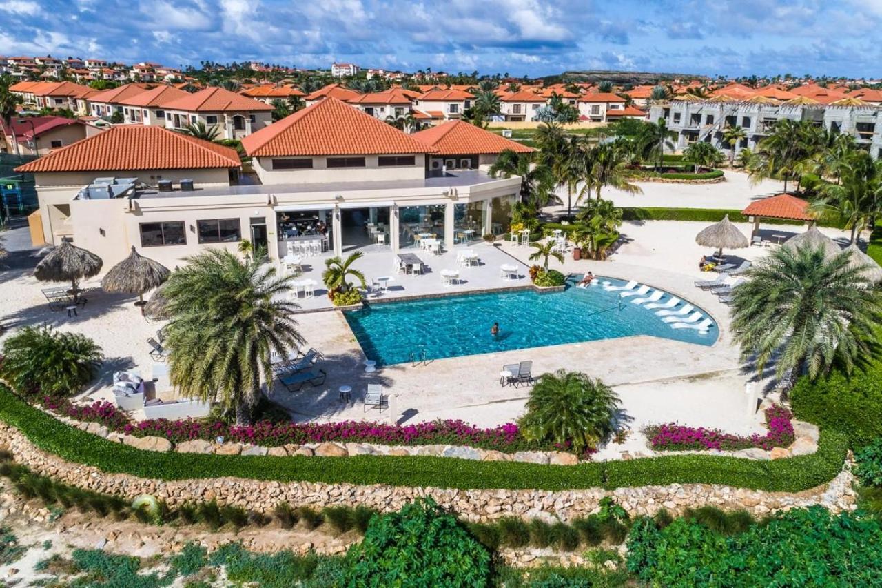 Diamante 181 Luxury In Gold Coast 4 Bedrooms 3 Bath Villa *