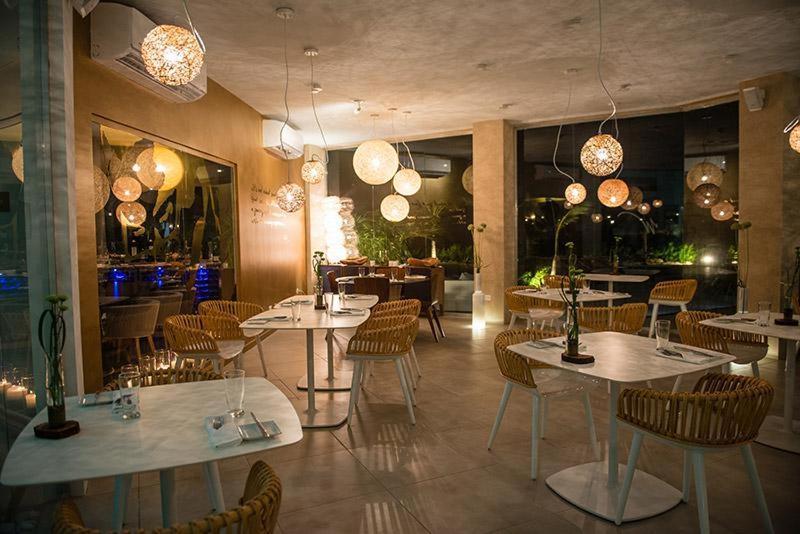 Diamante 181 Luxury In Gold Coast 4 Bedrooms 3 Bath *