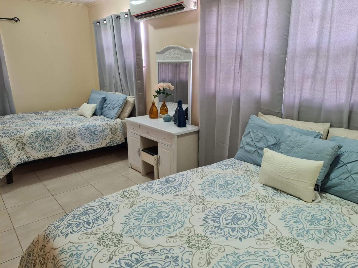 Sandpiper Apartment Palm Beach