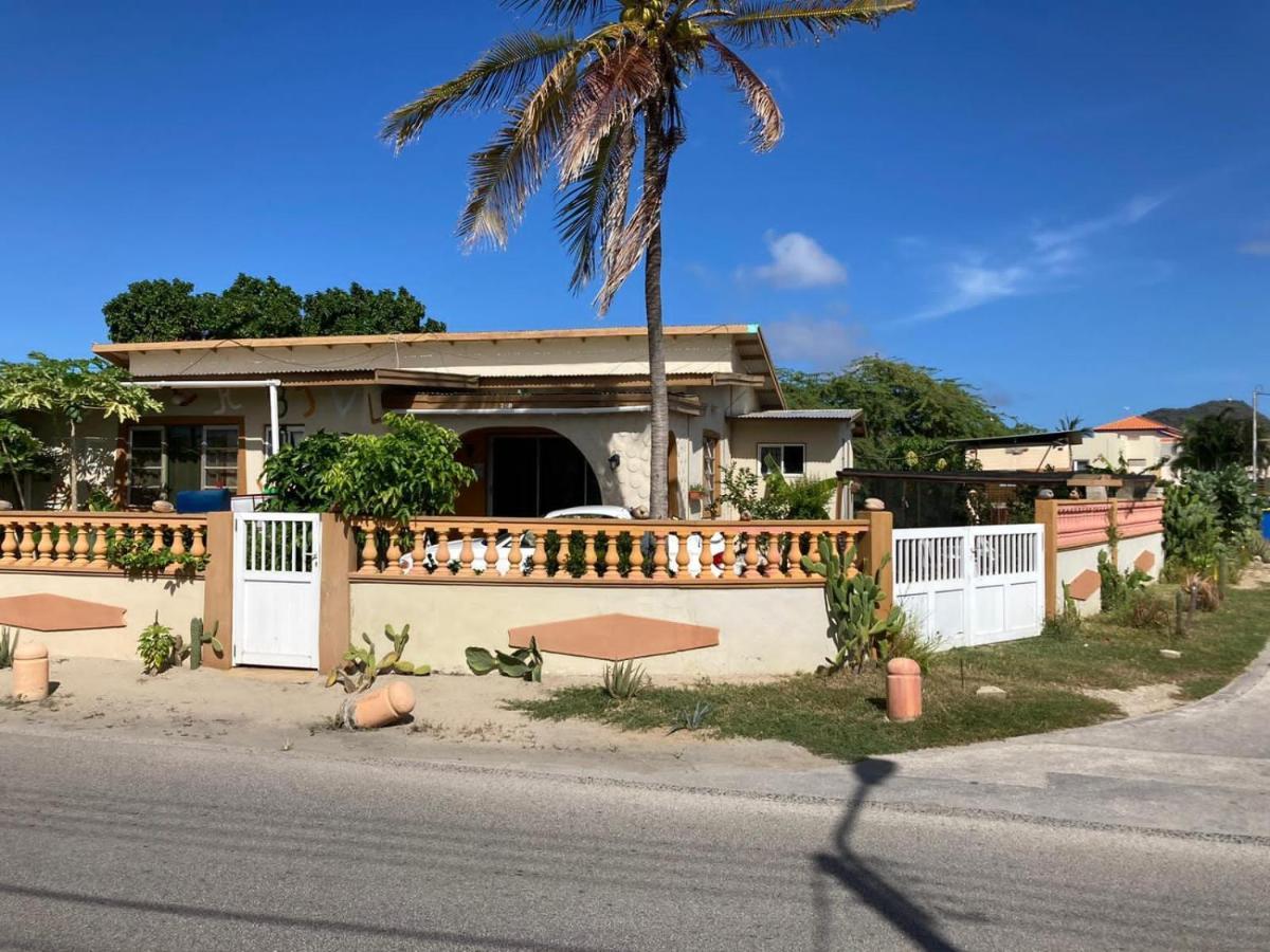 Aruba Backpackers Oranjestad