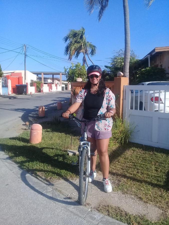Apartamento Aruba Backpackers *