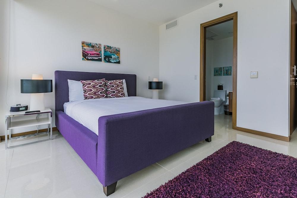 Aparthotel Blue Residences 5*