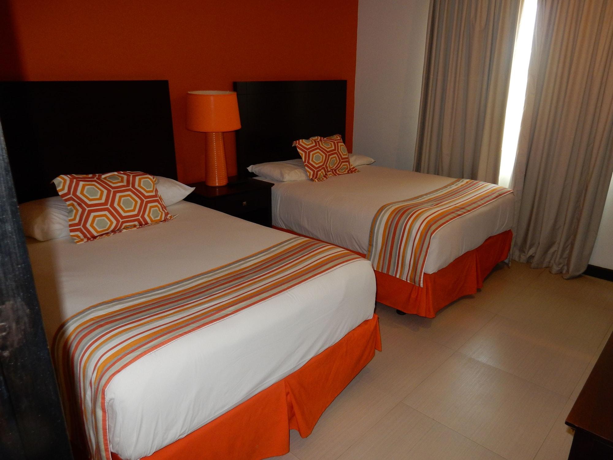 Talk Of The Town & Club By Gh Oranjestad