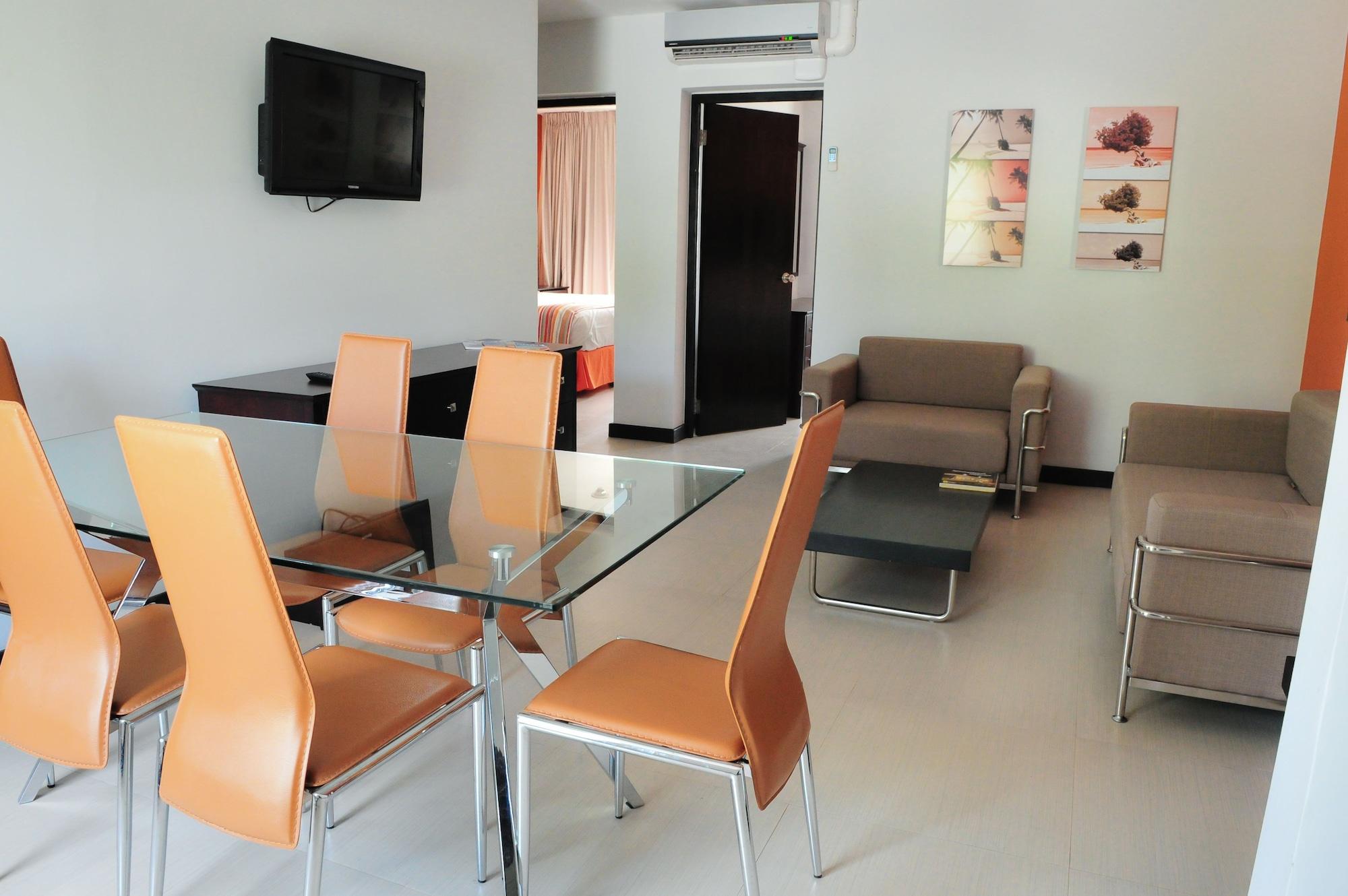 Talk Of The Town & Club By Gh Hotel 3*