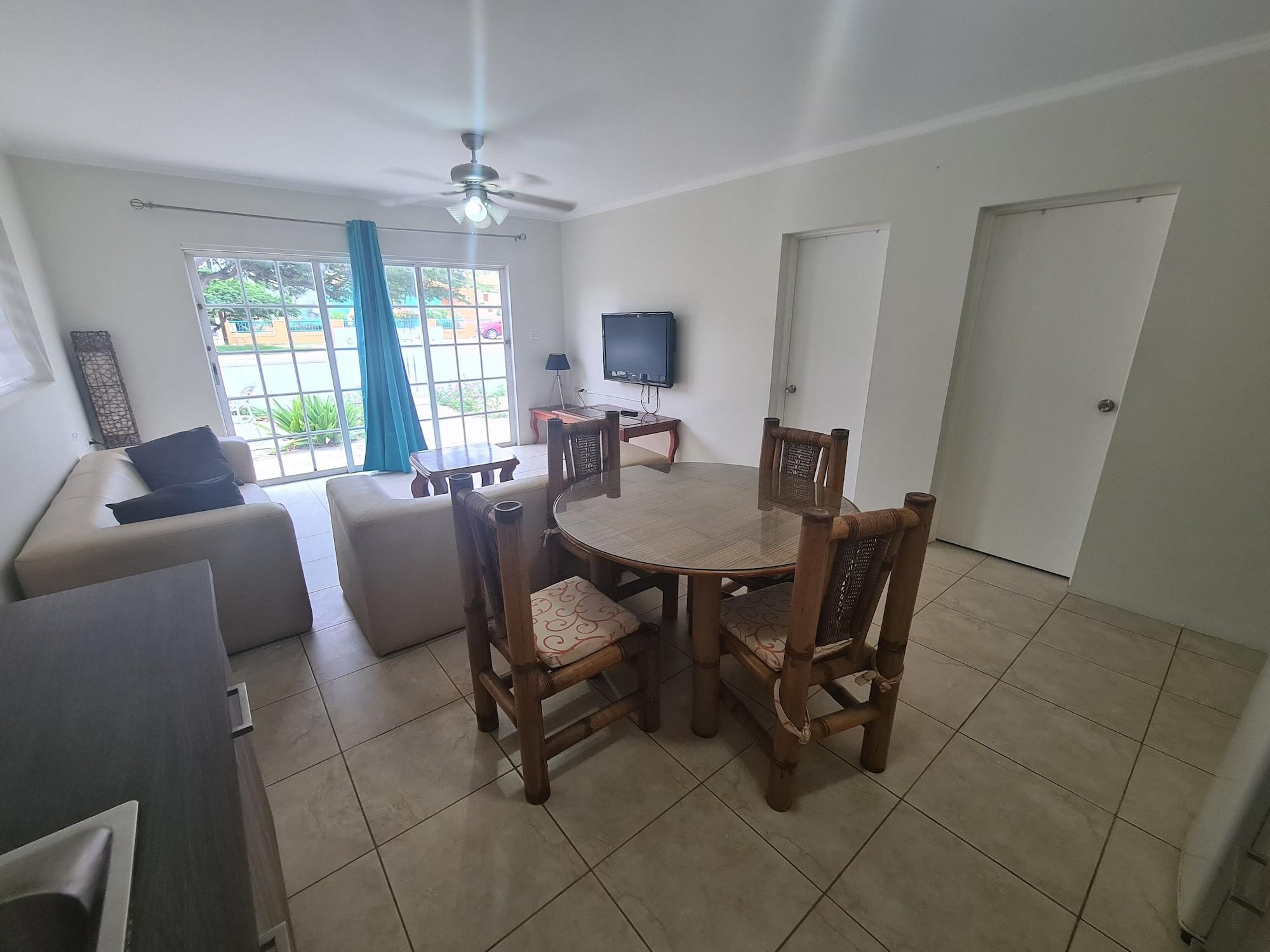 Apartment & *