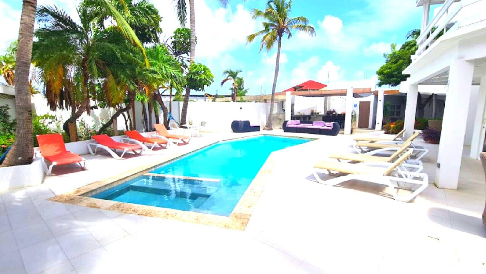 & Apartment Bubali