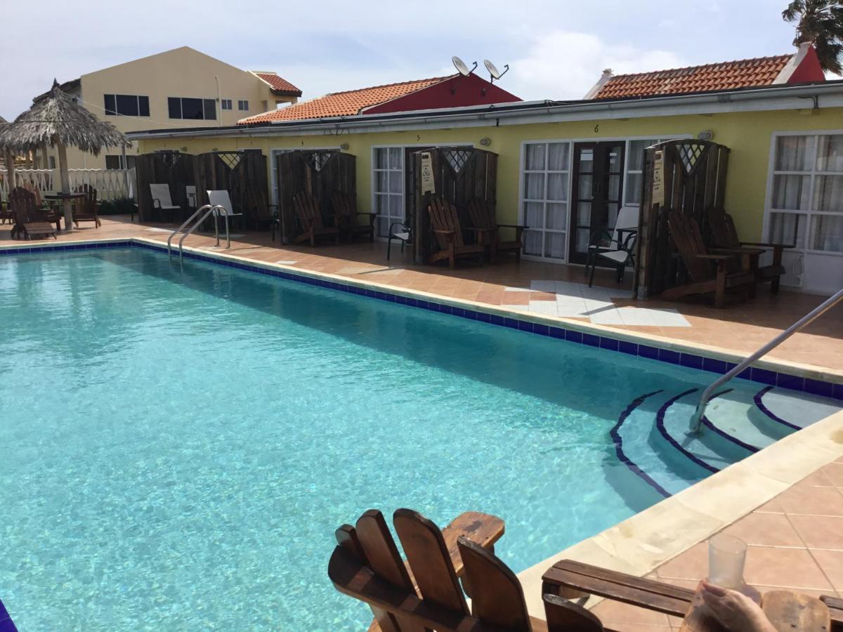 Aparthotel Aruba Cunucu Palm Beach