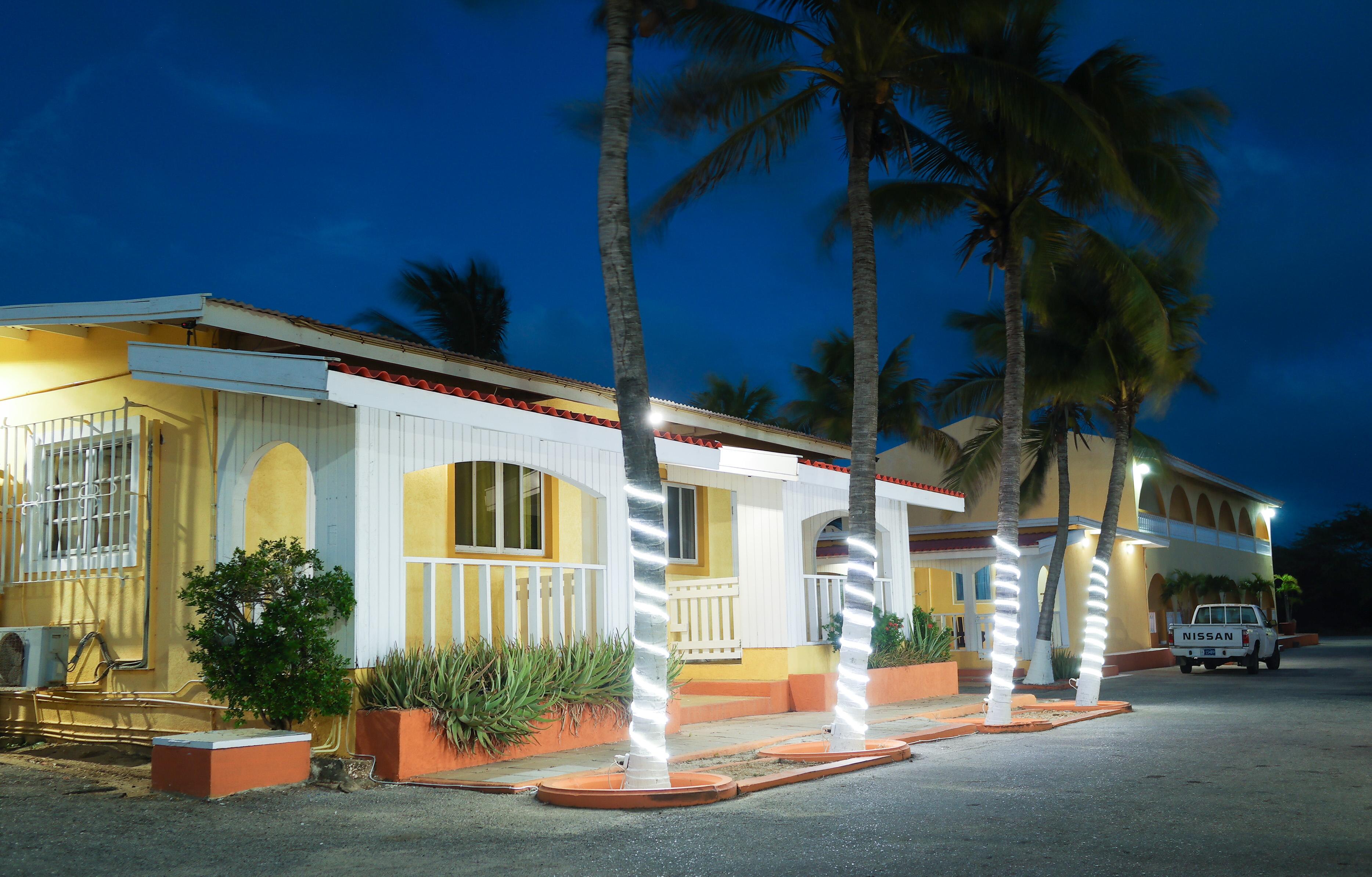 Hotel Coconut 3*