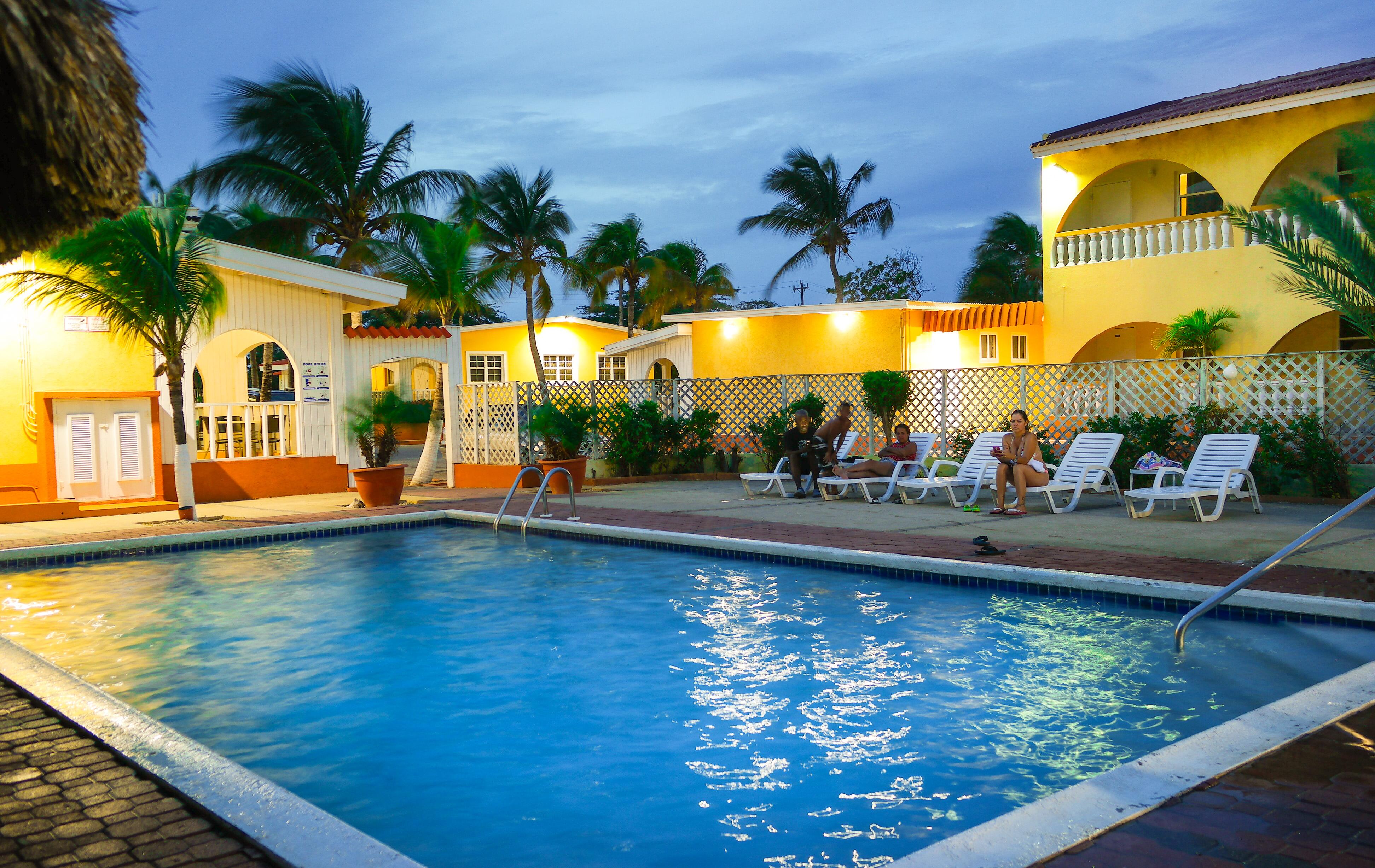 Coconut Hotel