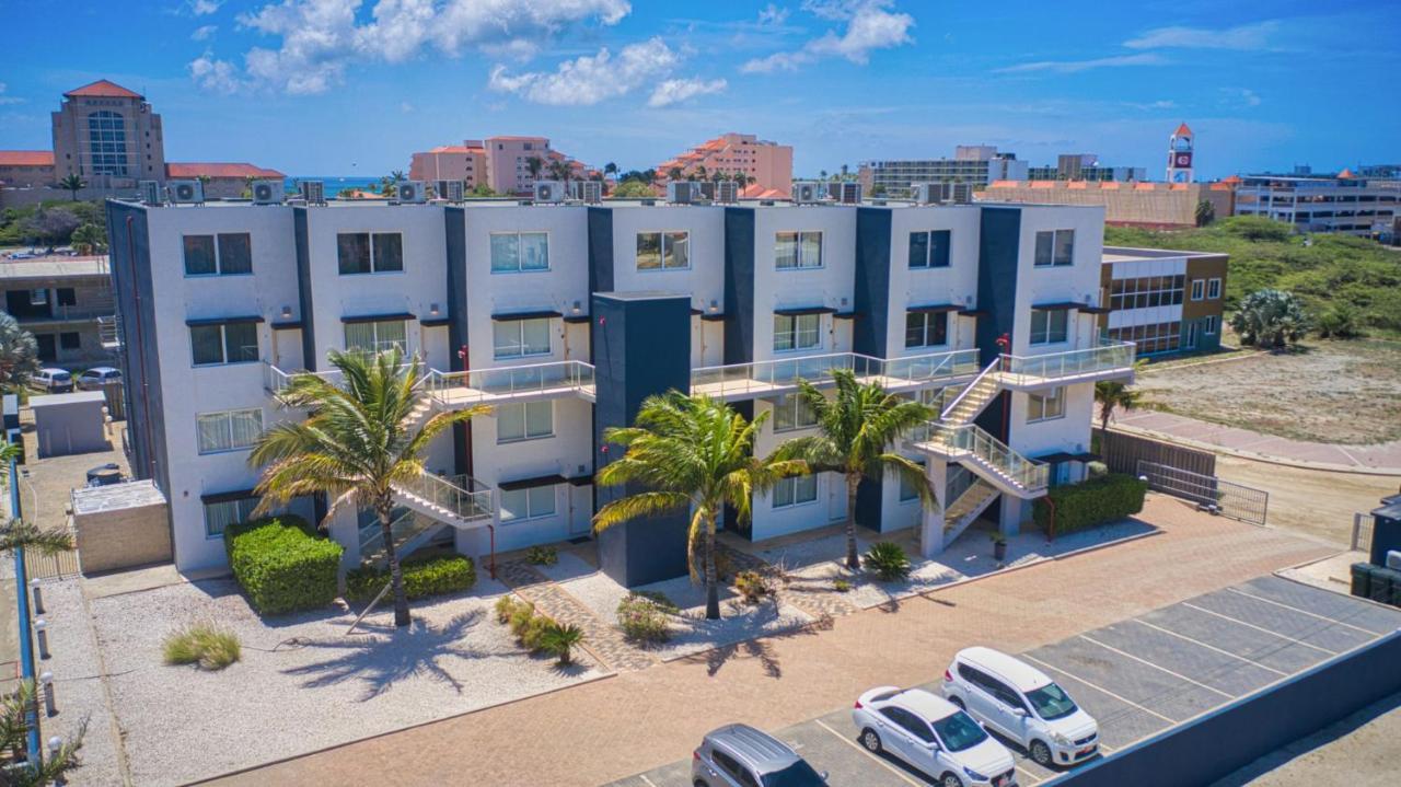 New ! Islas # 8 Apartment Palm Beach