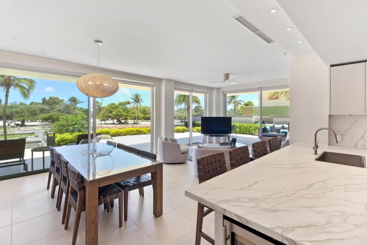 O Beachfront Residences, By Bocobay Aruba Apartment