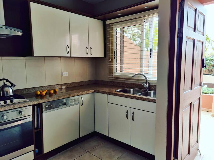 Aruba Family Oasis 2Br Pool 3Min Walk To Eagle Beach Palm Beach