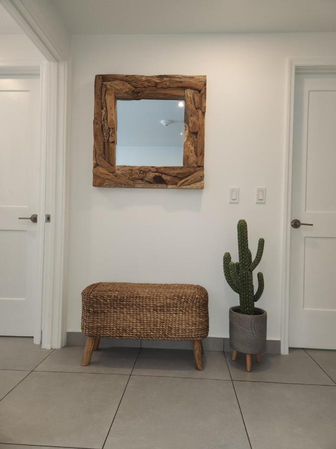 Aruba Dream Getaway 2br/2bt Ocean & Pool View Oranjestad