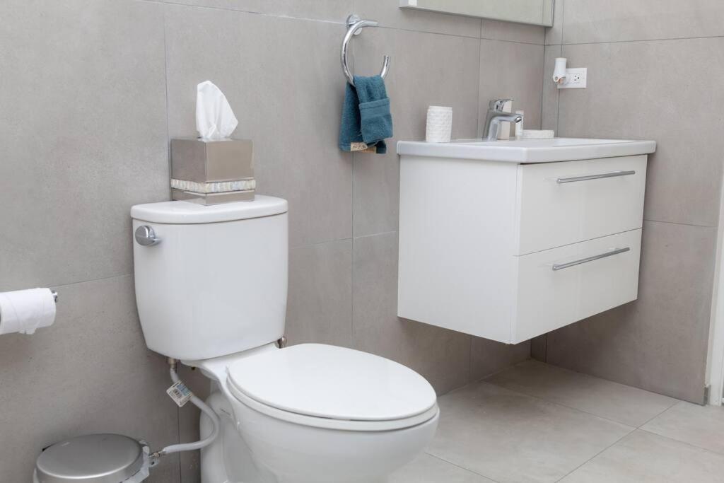 Apartamento New! Cozy 1 Bedroom Condo- Gold Coast, Noord Aruba *