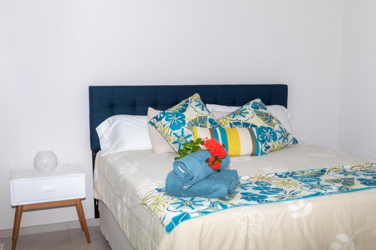New! Cozy 1 Bedroom Condo- Gold Coast, Noord Aruba Palm Beach
