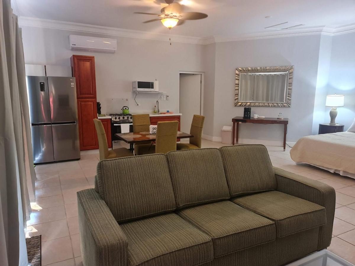 Apartment Sandpiper Palm Beach
