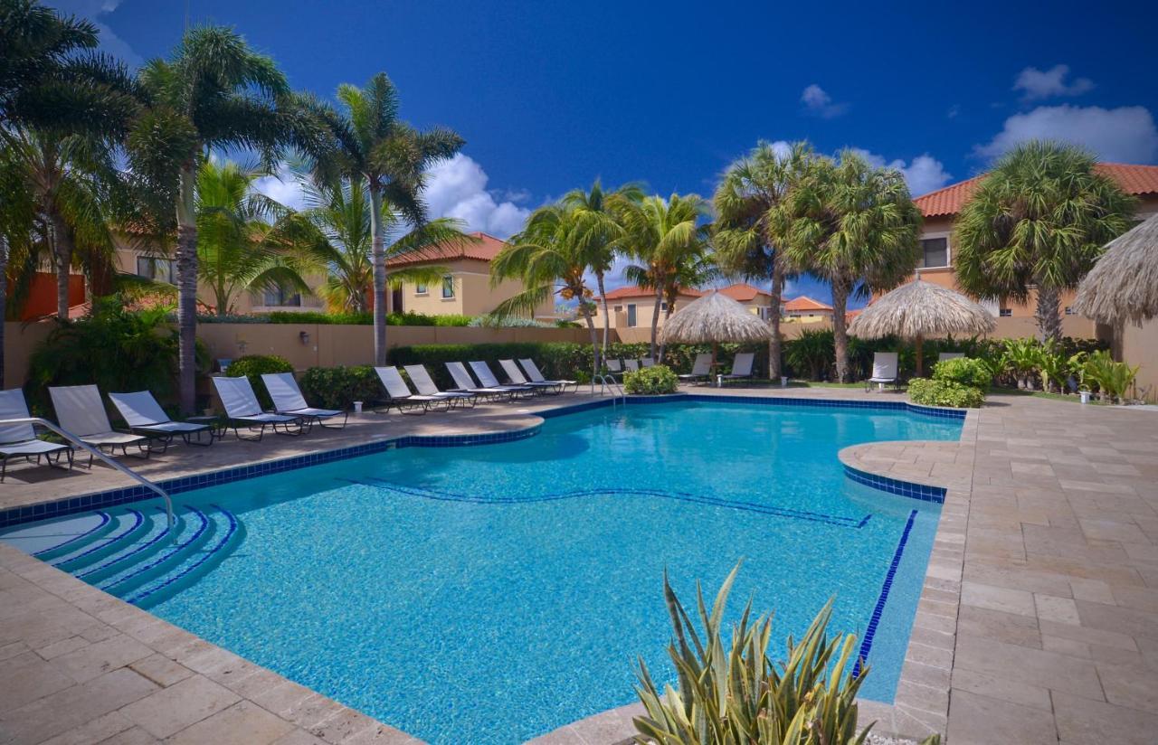 Incredible House In Gold Coast With Private Jacuzzi New Remodeling * Palm Beach