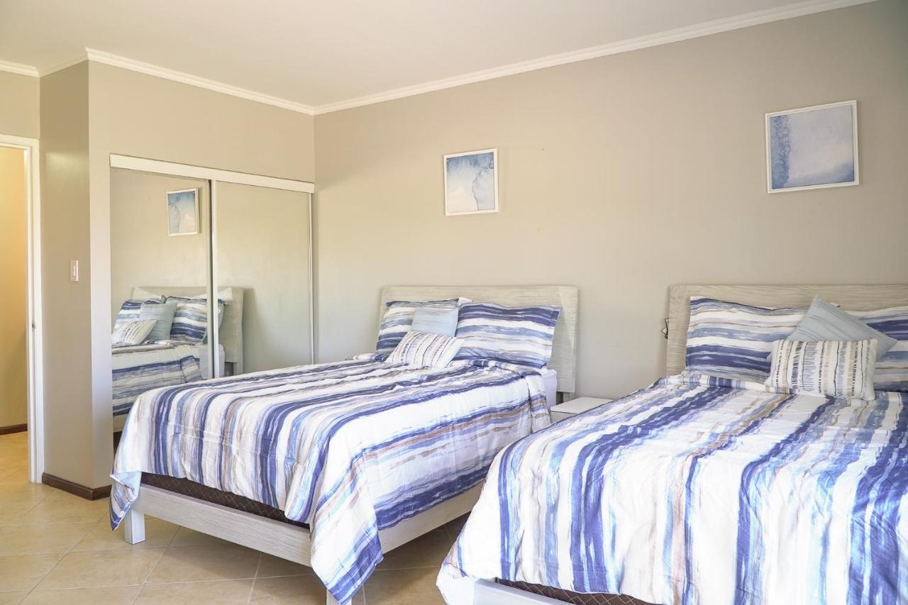 Holiday home Incredible House In Gold Coast With Private Jacuzzi New Remodeling Palm Beach