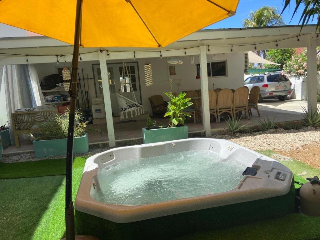 Star 39 * Oranjestad