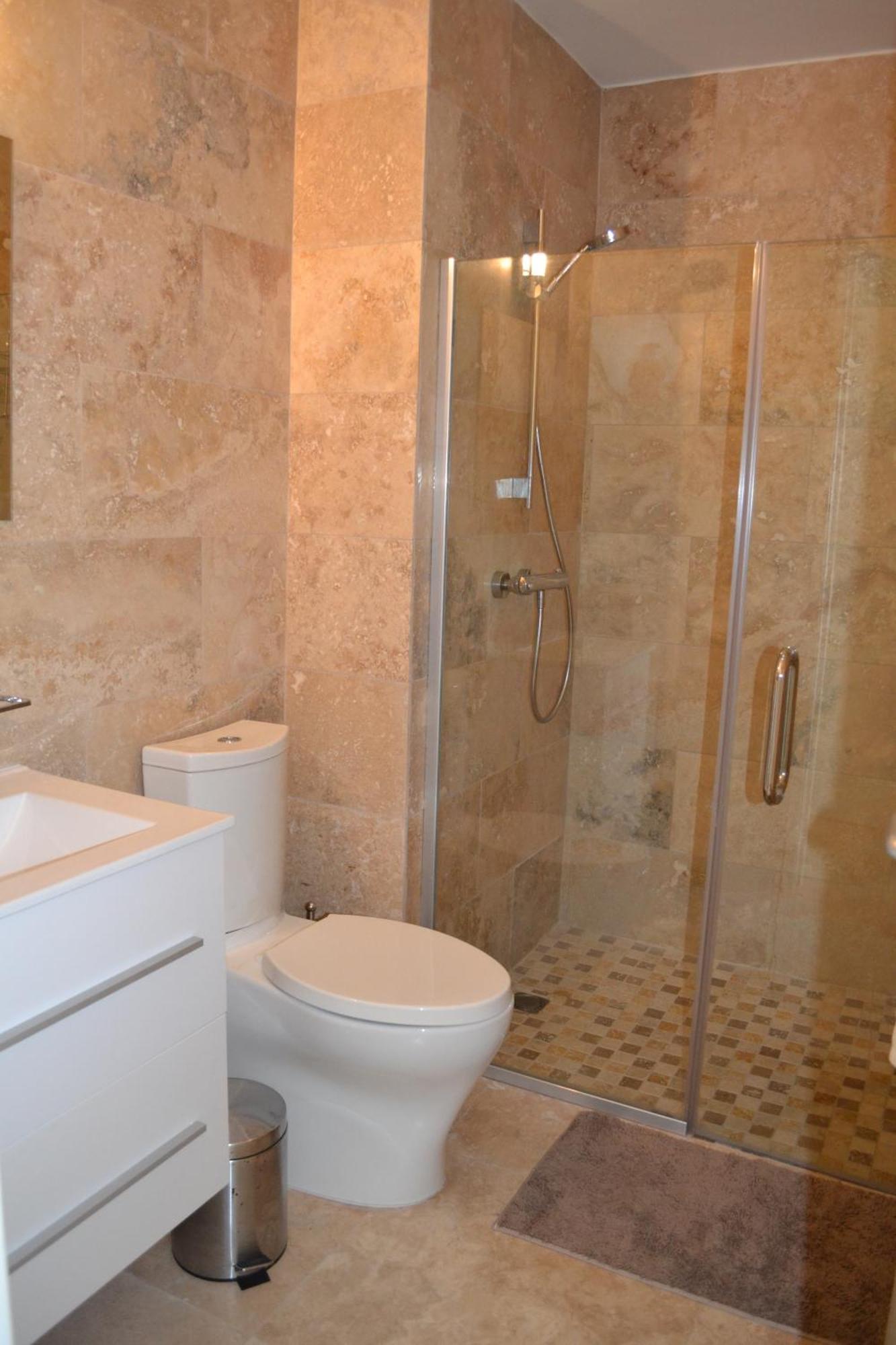 Isla Bonita Residences Apartment *