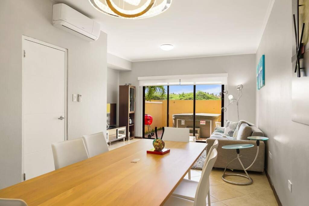 Holiday home Incredible House In Gold Coast With Private Jacuzzi New Remodeling Palm Beach