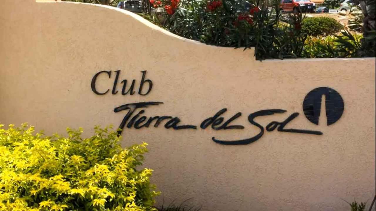 Tierra Del Sol...ocean Front Golf And Tennis Palm Beach