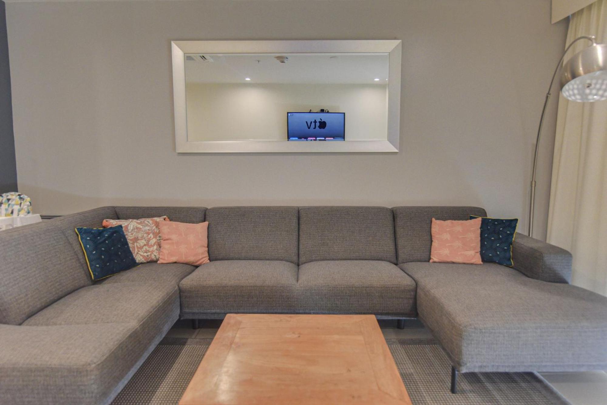 New ! Islas # 8 Apartment Palm Beach