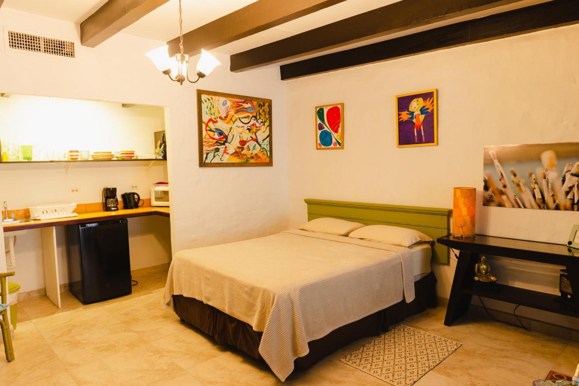 Homestay Bougainvillea Aruba Rumba *