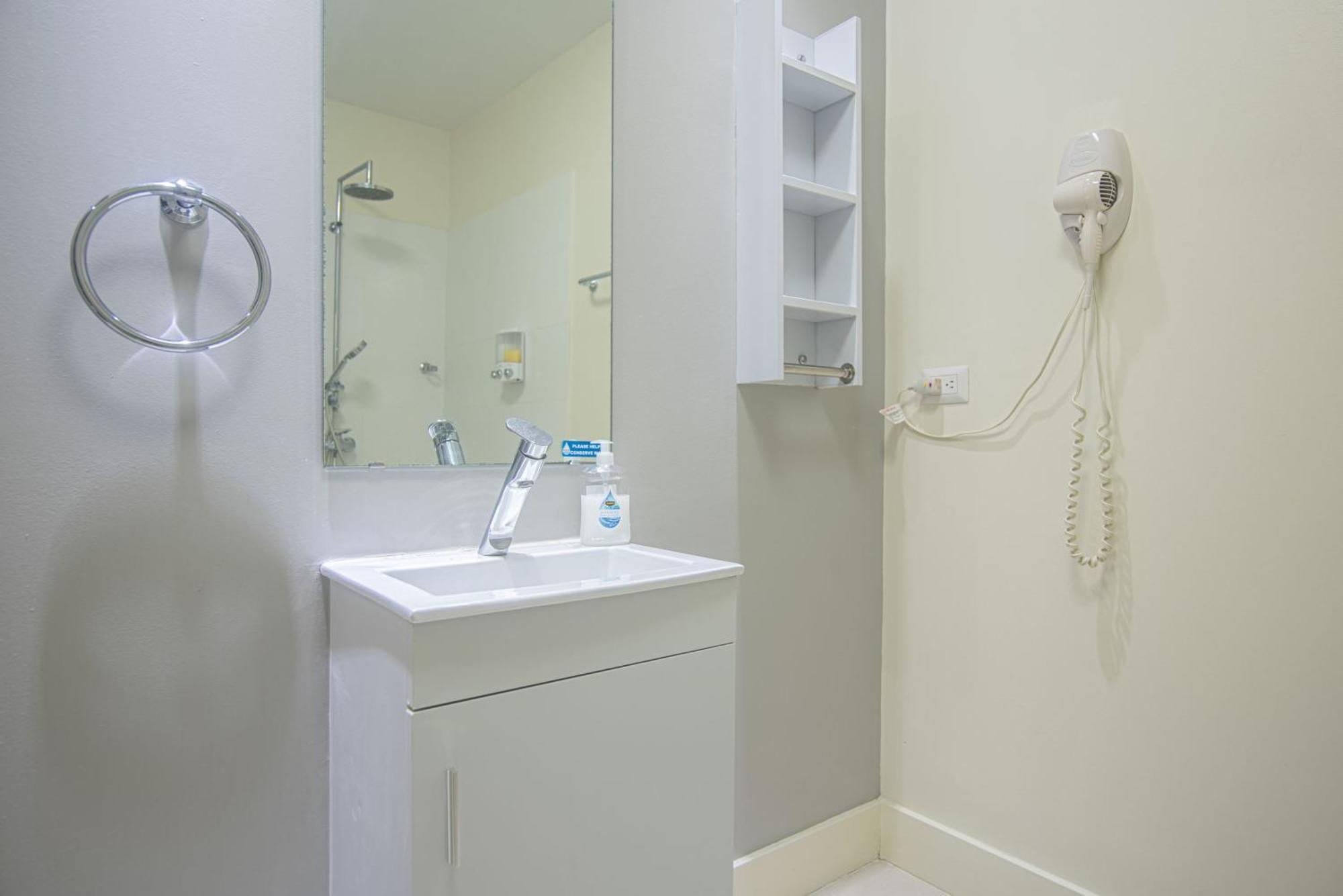 New ! Islas # 8 Apartment *