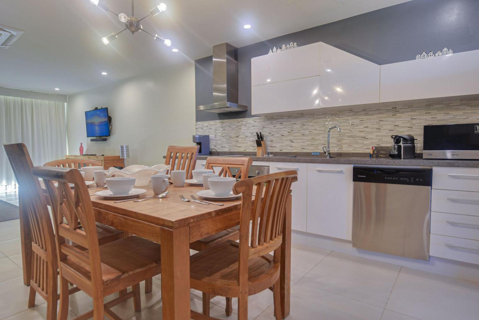Apartment New ! Islas # 8